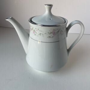 GLA Maria by Japan Teapot With Lid Handle Has Crack and Chip 7.5" 5 Cup